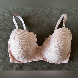 Victoria’s Secret Dream Angels Bra.